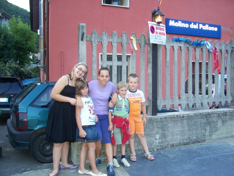  Image name: Estate063.jpg 
 width: 801 pixel 
 height: 602 pixel 
 Size: 423208 bytes 
 Click to enlarge 